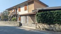 Peaceful Lakefront Garden - Bed and Breakfast Marone