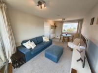 Modern Top Floor Apartment, Edinburgh with Balcony - Ferienwohnung Edinburgh