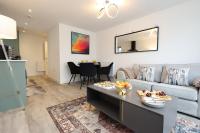 Cardiff Central Luxury Apartment with Balcony with Hot Tub and Free Parking - B&B Cardiff