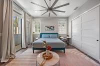 4BR Downtown Home Perfect Location with EV Garage - Chambres d'hôtes Sacramento