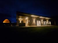 Luxury Cabin with Sauna Jacuzzi and Views Sleeps 10 - Ferienwohnung Selfoss