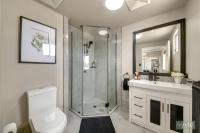 Modern Beach Apartment - Bed and Breakfast Gladstone