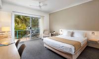 Habitación con cama grande 