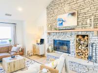 NEW & Luxurious House, hot tub & amazing views - B&B Lake Arrowhead