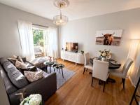 Majorstuen Quiet Courtyard Sunny Balconies Bogstadveien Topp location! - B&B Oslo