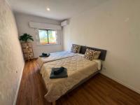 Love & Stay House - Wifi - AC - Swimming pool - By Bedzy - B&B Albufeira