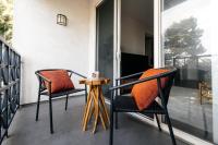 Chic and cozy 2 bedroom getaway with pool, parking and gym - B&B Los Ángeles