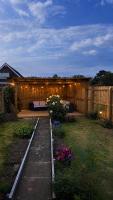 Seahouses coastal retreat with garden - B&B North Sunderland