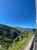 Alpine Crest Homestay Theog, Kufri - B&B Phāgu