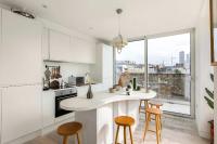 Bright Penthouse with Lift 2 BR Large Balcony Suit Family - Chambres d'hôtes Shoreditch