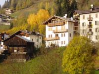 Appartamento Laura - Ferienwohnung Alleghe