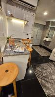 Impyria Nile - Spacious 1BR & Balcony in Zamalek - B&B Il Cairo