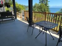 Oceanfront French Beach 1 king bedroom firepit - B&B Shirley