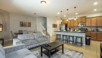 4BR Townhouse Private Pool Solterra Resort - B&B Davenport