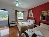 Chambre Double - Vue sur Piscine