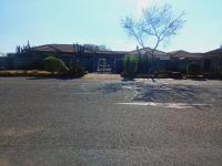 Lifeshed - King-size bed with kitchenette - B&B Johannesburg