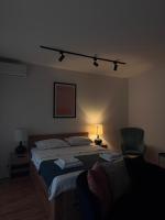 Mimosas Apartment City Center - Ferienwohnung Pristina