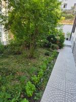 Lily Loggiadeifiori with private Patio near station, bus and swiss boarder - Chambres d'hôtes Côme