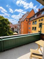 RAHA Apartments - moderne 3 Zimmerwohnung - Direkt am Domplatz - Balkon - Vollausstattung - Chambres d'hôtes Erfurt