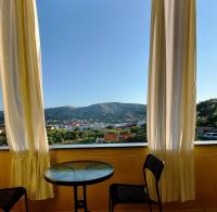 Apartments Kate - with Balcony & Free Private Parking Near the Centre - B&B Pag