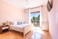 Radhima Res 112 - Double Room, Sea View - B&B Vlorë