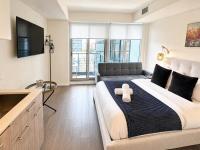 StayToronto - Sleek Studio near Eaton Centre - B&B Toronto