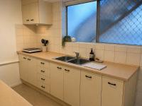 Privat Ground Floor 3BR in top location - Bed and Breakfast Brisbane