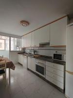 Piso familiar junto a la ría - B&B La Coruña