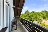 Lemon Suites 5 Apartment für Gruppen und Teams - Ideal für Monteure - Große Wohnung mit 2 Bädern - B&B Oberasbach