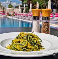 Agave Luxury Apartment & Pool Pipera - B&B Voluntari
