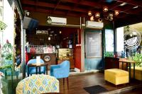 Deluxe Double Room with Side Sea View