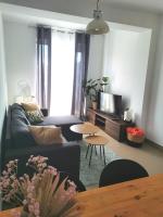 Apartamenty Serce Olsztyna Wyzwolenia z balkonem widok na Zamek - Chambres d'hôtes Olsztyn