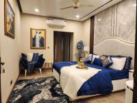 Signature 3BHK, Ultra-Luxury Stay, Pool & UPS, Across Giga Mall - B&B Islamabad