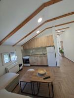 Apartmani suvodoli - B&B Meterizi
