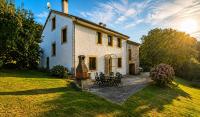 El Joyu Erías | Casa con jardín vallado en Llanes - Bed and Breakfast Vidiago