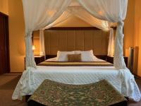 Double Room with Pool View