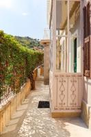Sanremo Apartments - A Casa di Zio Mario - Parking Included - B&B Sanremo