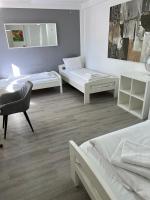Julie Familie Zimmer mit 5 Betten und PrivatBad - B&B Berlino