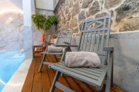 Bemyguest - Casa dos Azulejos - B&B Viseu