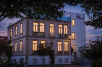 Bemyguest - Casa dos Azulejos - B&B Viseu