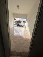 Casa com Piscina Privativa e 3 Quartos 1 Suíte- Pet Friendly e Garagem no Centro - Chambres d'hôtes Delfinópolis
