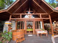 Dream Hale Nai'a Bungalow with Hot Tub & Stunning View - B&B Ubud