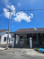 Razumi's Homestay 3 - B&B Arau