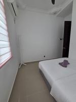 Seri Emerald Homestay 4 Bedrooms House - B&B Bayan Lepas