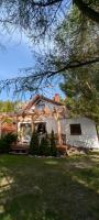 "Pod Świerkami" domek letniskowy Kubuś 2 Wisełka-Domek z kominkiem- 3 sypialnie, salon, kuchnia - B&B Wisełka