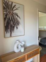 Coral Cove beach escape - B&B Elliott Heads