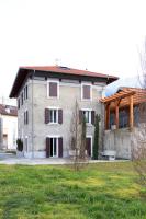 Villa Volpe Apartment with private terrace - B&B Sorico
