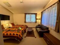 Twin Room with Bath