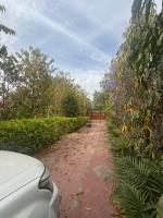 Golden Villa on NH-8 Rewari, Home away from Home, Nature Kissed - B&B Rewāri