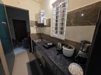 Modern 1BHK 301 Financial District VK Homestays - B&B Hyderabad